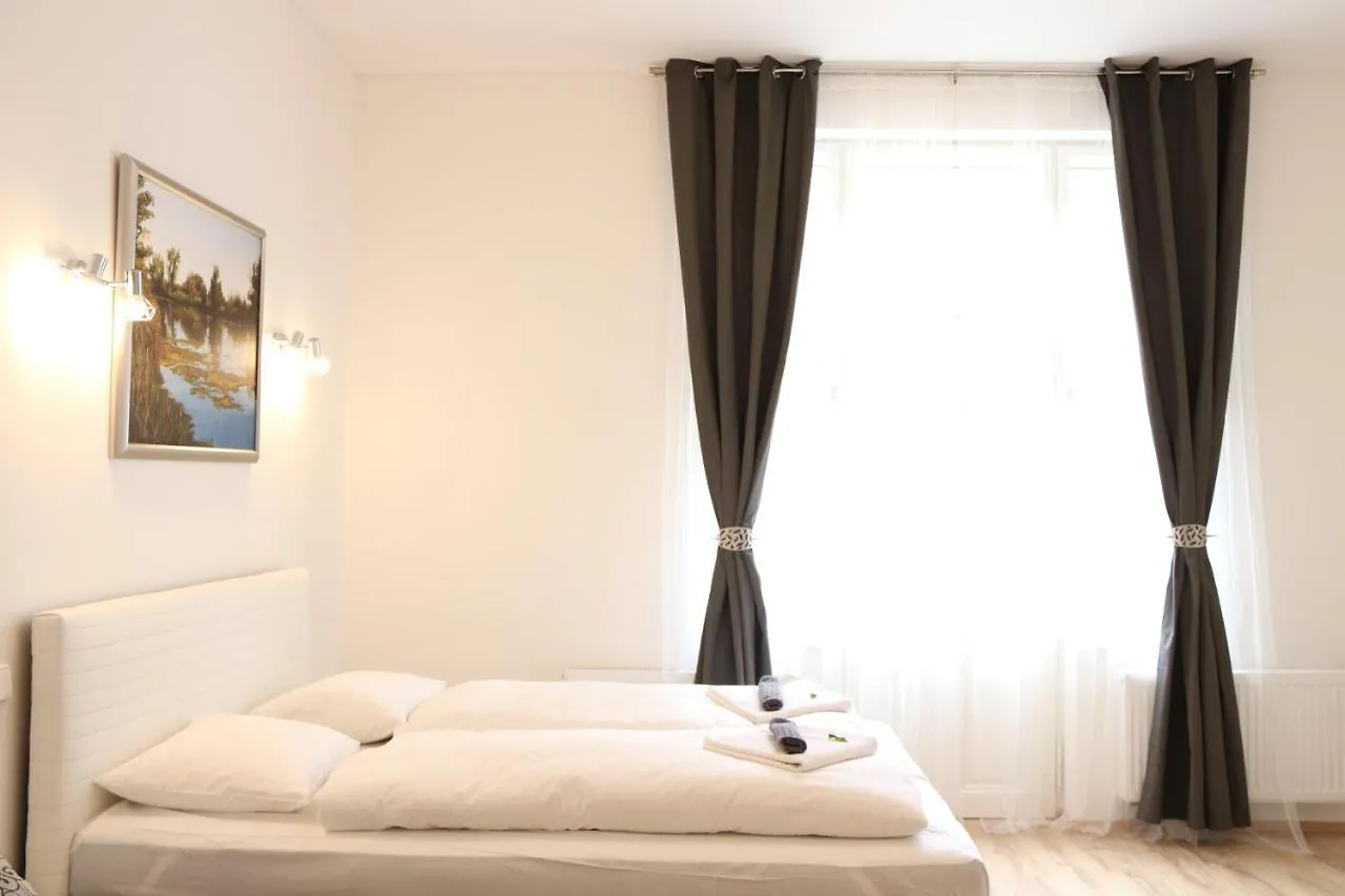 Apartmanhotel Flowers Apartments Prága